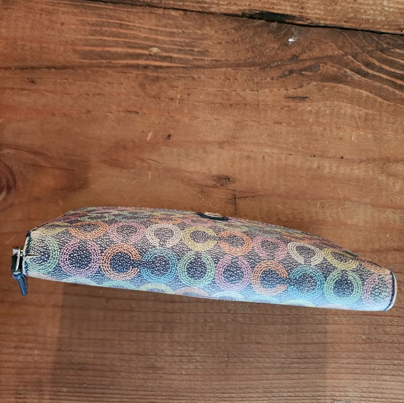 Coach Zip Wallet - Picture 7 of 12